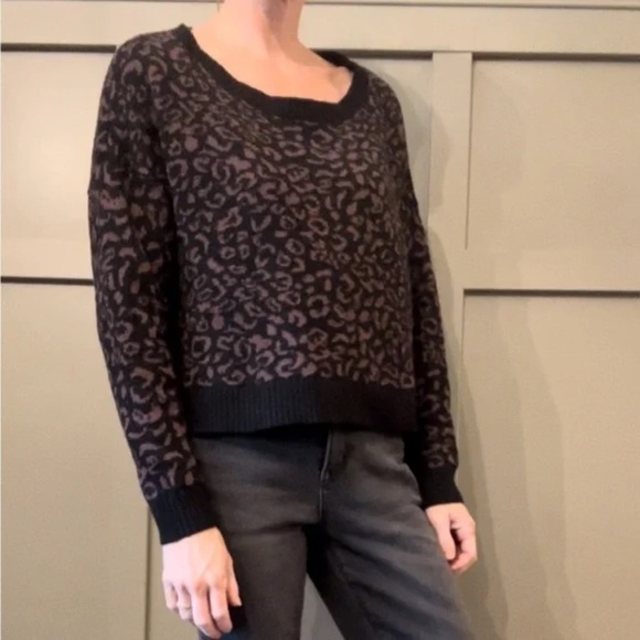 Free People Leopard Print Sweater Alpaca Wool Blend Oversized Size Small - Picture 2 of 13